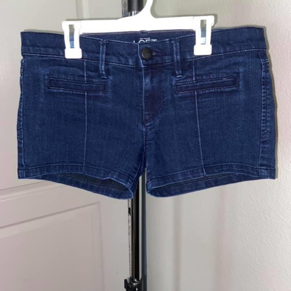 Women’s LOFT Shorts